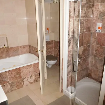 Bed and breakfast D'hotes Chateau De Courcelette Hem