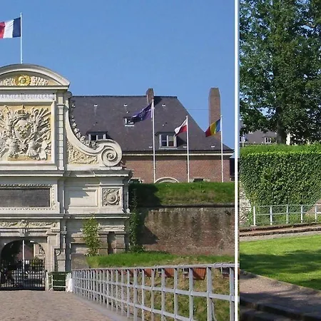 D'hotes Chateau De Courcelette Bed and Breakfast
