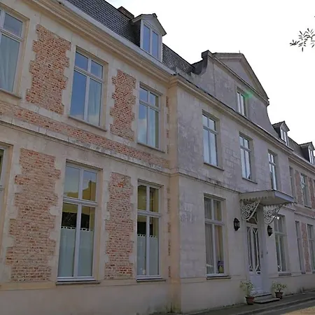 D'hotes Chateau De Courcelette Bed and Breakfast Hem
