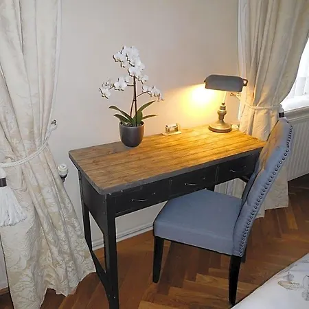 Bed and Breakfast D'hotes Chateau De Courcelette