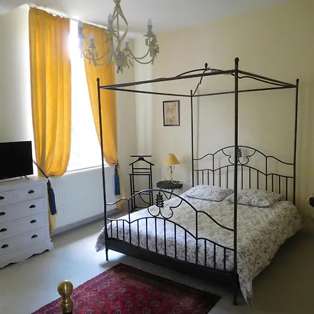 D'hotes Chateau De Courcelette Hem