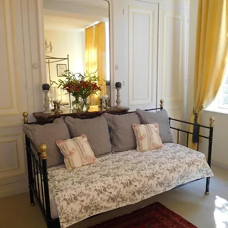 D'hotes Chateau De Courcelette לינה וארוחת בוקר
