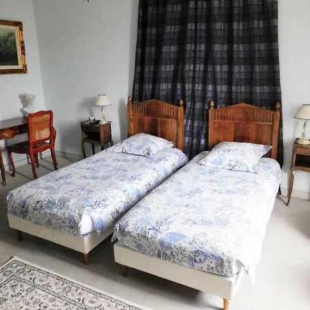D'hotes Chateau De Courcelette Bed and Breakfast Hem