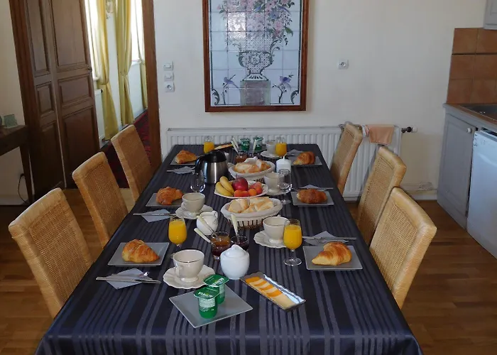 D'hôtes Château De Courcelette Couette-café 3*