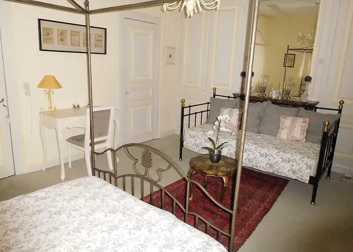 D'hôtes Château De Courcelette Couette-café Hem