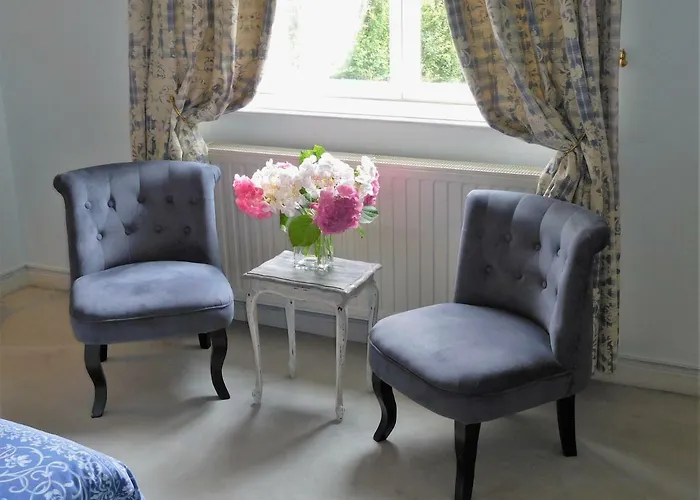 Couette-café D'hôtes Château De Courcelette Hem