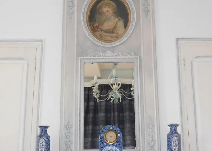 Couette-café D'hôtes Château De Courcelette 3*